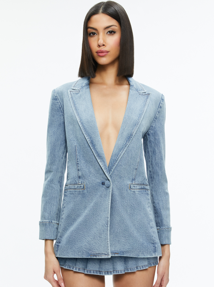 JUSTINE ROLLED CUFF BLAZER - GEORGIA VINTAGE BLUE - Alice And Olivia